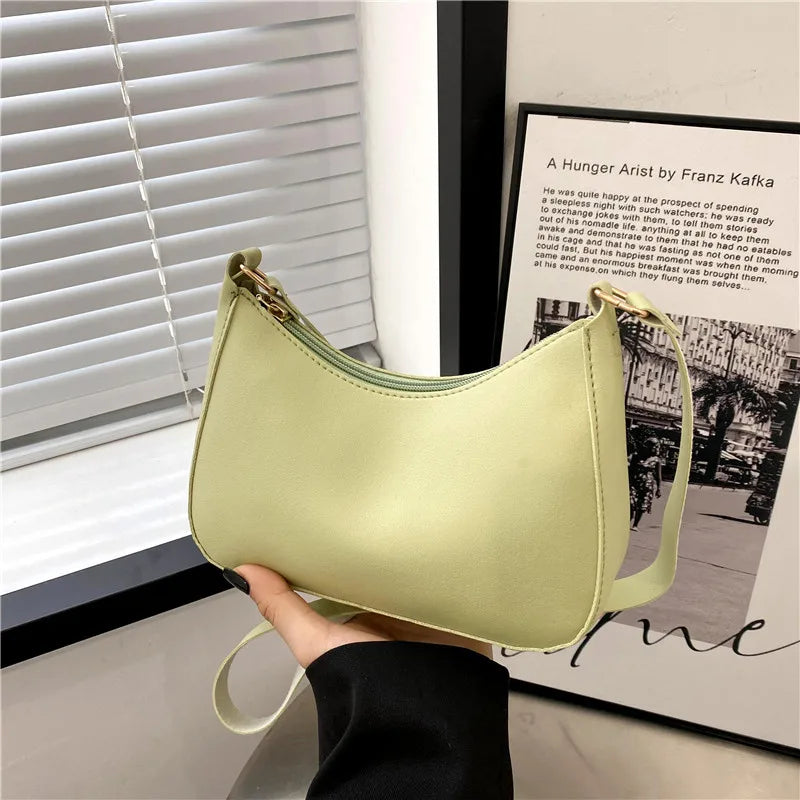 Women’s Retro PU Shoulder Bag